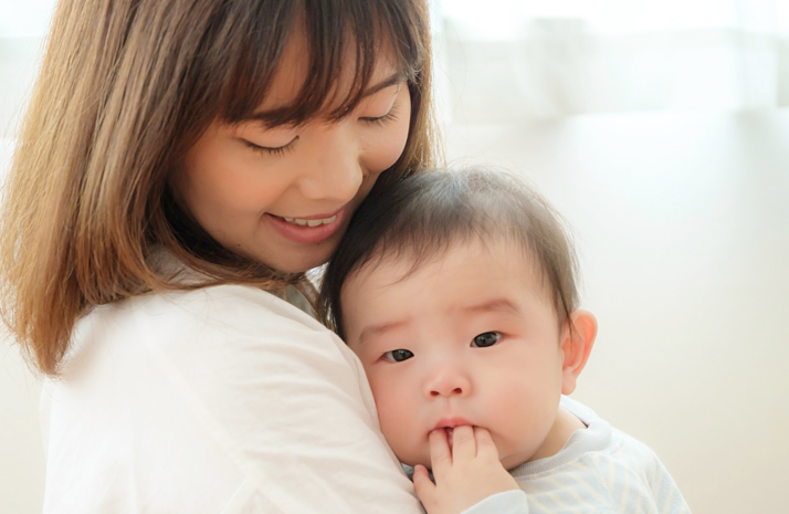 赤ちゃんとお母さん